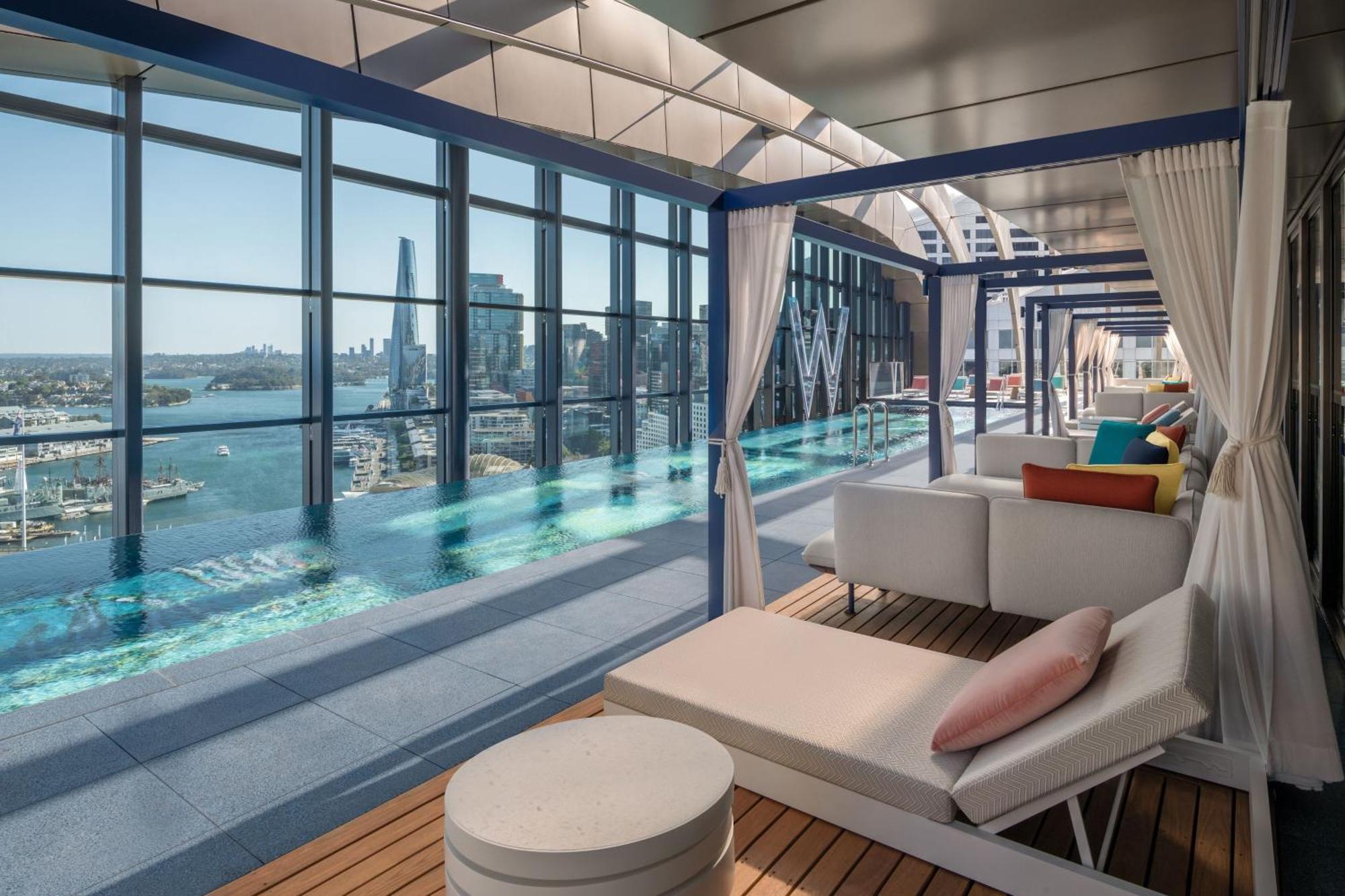 Hotel W Sídney Exterior foto The Haven courtyard on Norwegian Bliss